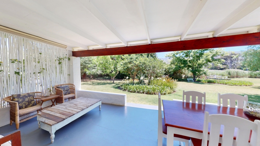 5 Bedroom Property for Sale in Stanford Western Cape